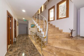 Interior detail - Rosalie Palace Hotel (Istanbul)