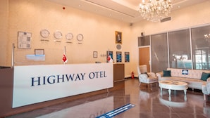 Reception - Highway Otel (Bolu)
