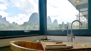 未分類圖片，第 4 張 (共 130 張)，按鈕