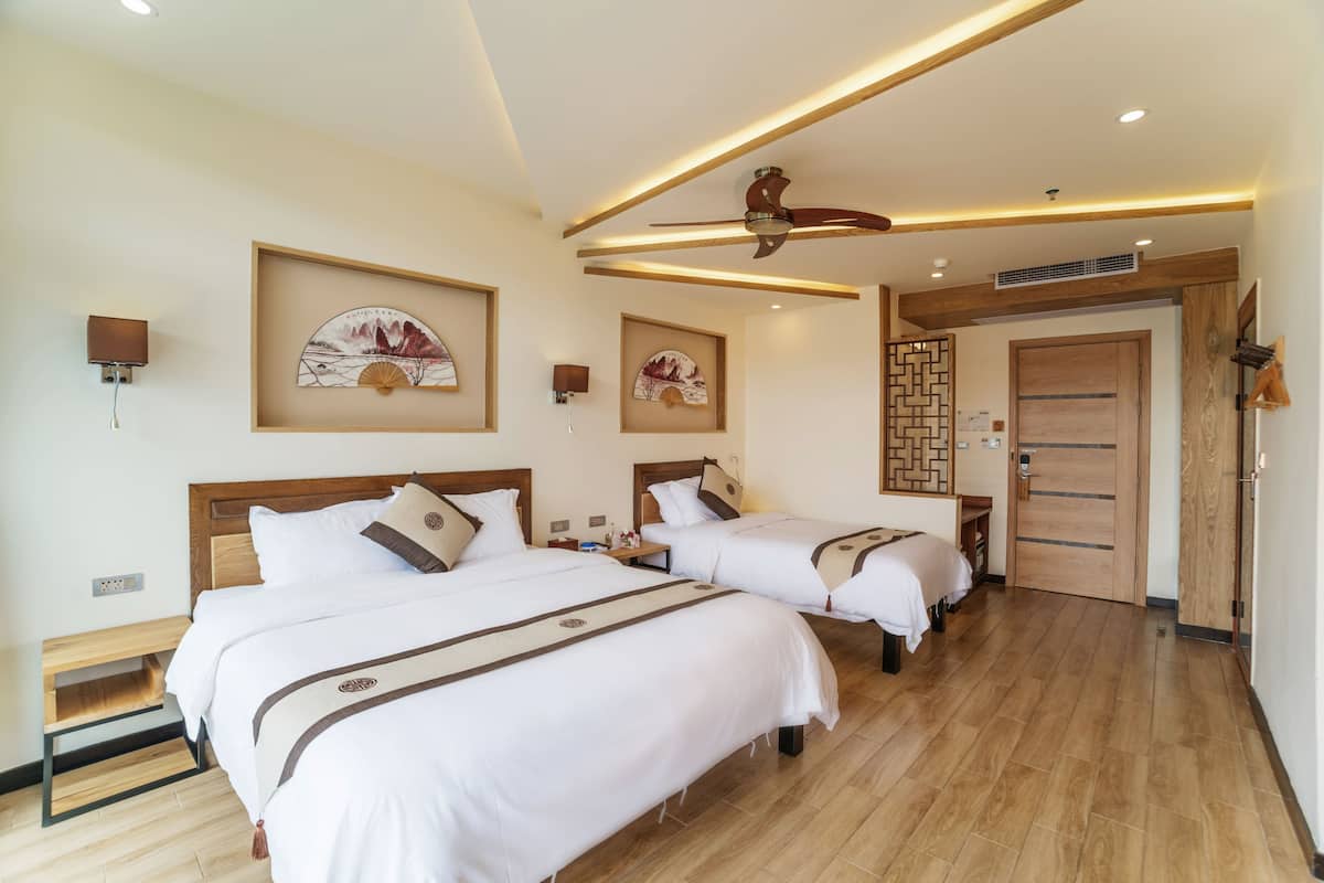 1 Schlafzimmer, hochwertige Bettwaren, Minibar, Zimmersafe