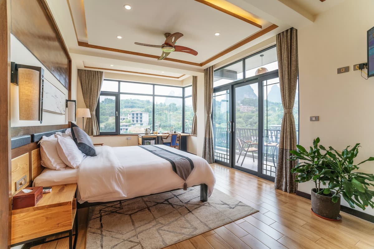 1 Schlafzimmer, hochwertige Bettwaren, Minibar, Zimmersafe