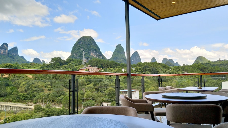 The Bamboo Leaf Yangshuo