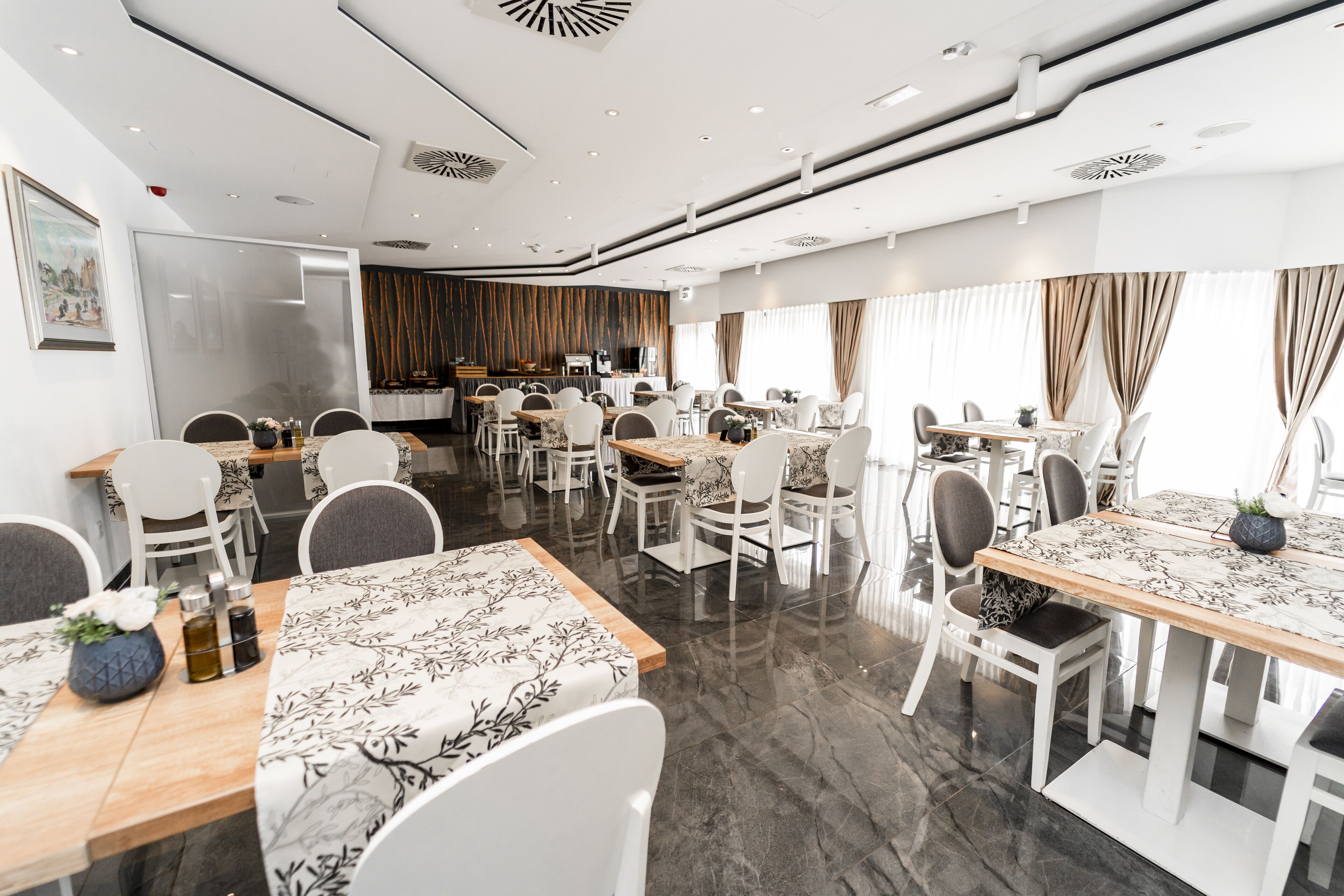 breakfast, lunch, dinner served; local and international cuisine