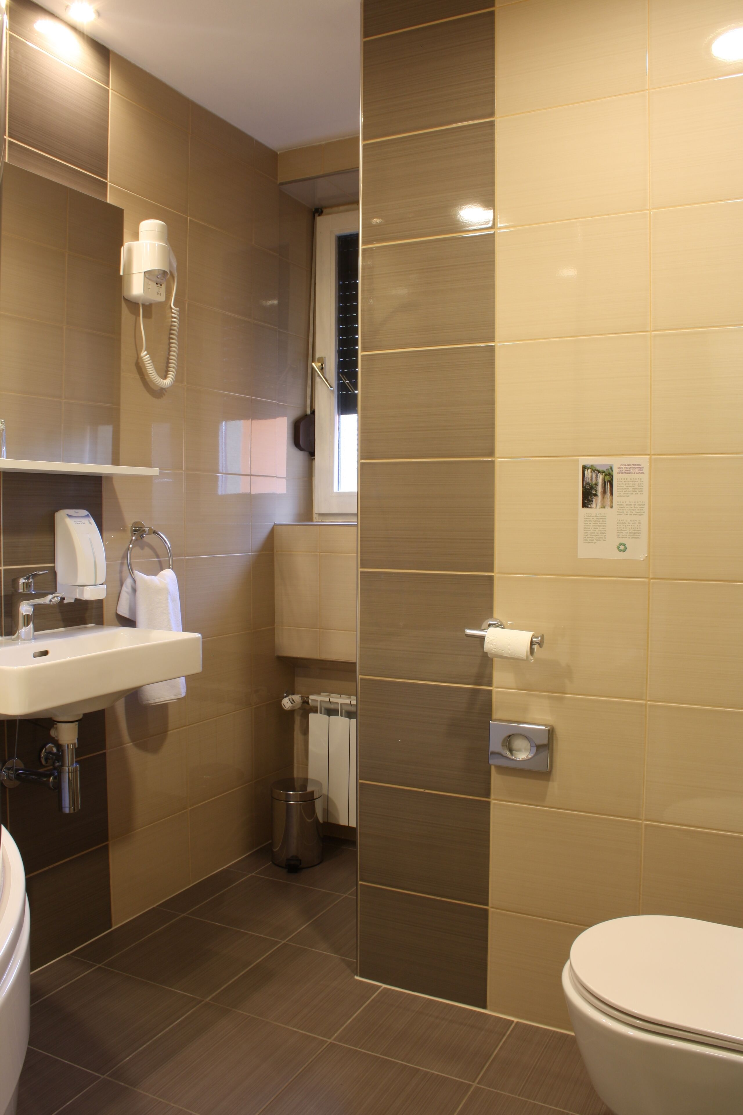 superior suite | bathroom | free toiletries, hair dryer, bathrobes, towels