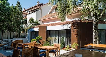 Best Western Premier Natalija Residence