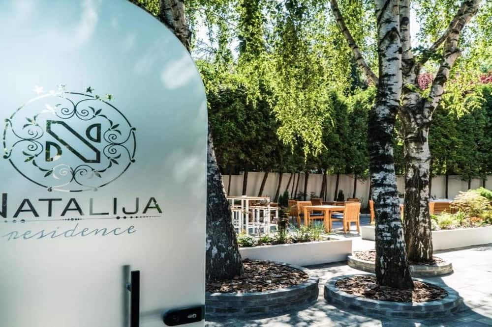 Best Western Premier Natalija Residence
