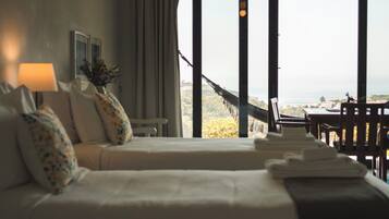 Estúdio premium, vista para o mar | 1 quarto, cortinas blackout, quartos à prova de som, berços grátis