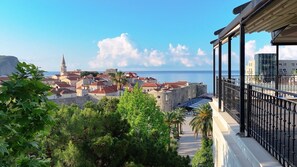 Exterior - Hotel Majestic (Budva)