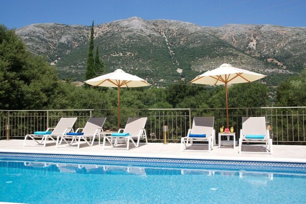 Superior Villa (Theo)