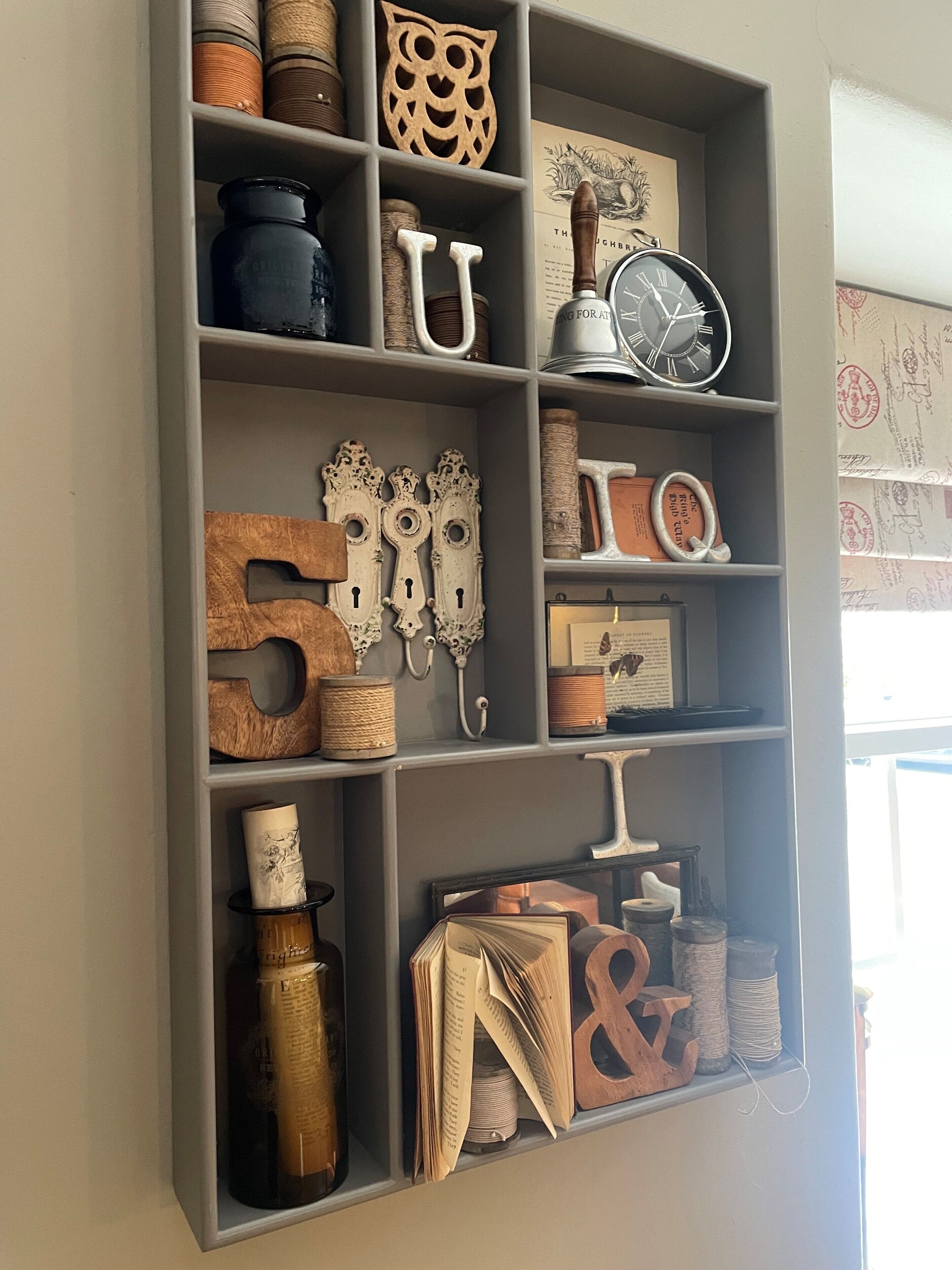 breakfast, lunch, dinner served; local cuisine