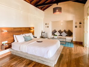 Superior Double Room, Ocean View, Oceanfront | Premium bedding, in-room safe, iron/ironing board, free WiFi