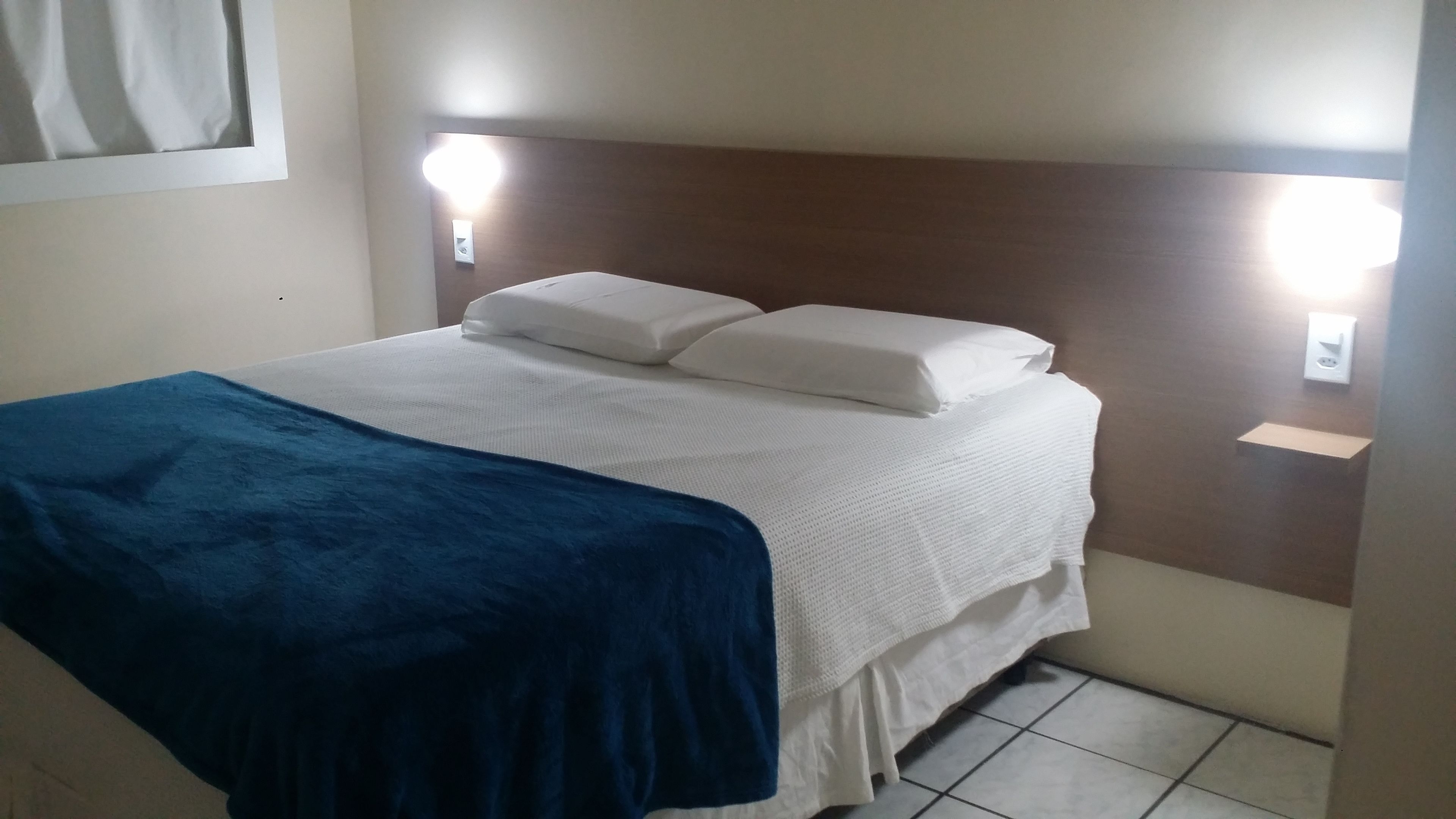 executive room | in-room safe, desk, laptop workspace, blackout curtains