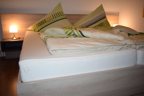 3 bedrooms, desk, cots/infant beds, free WiFi - Ferienwohnung Claudia (Sankt Gallenkirch)