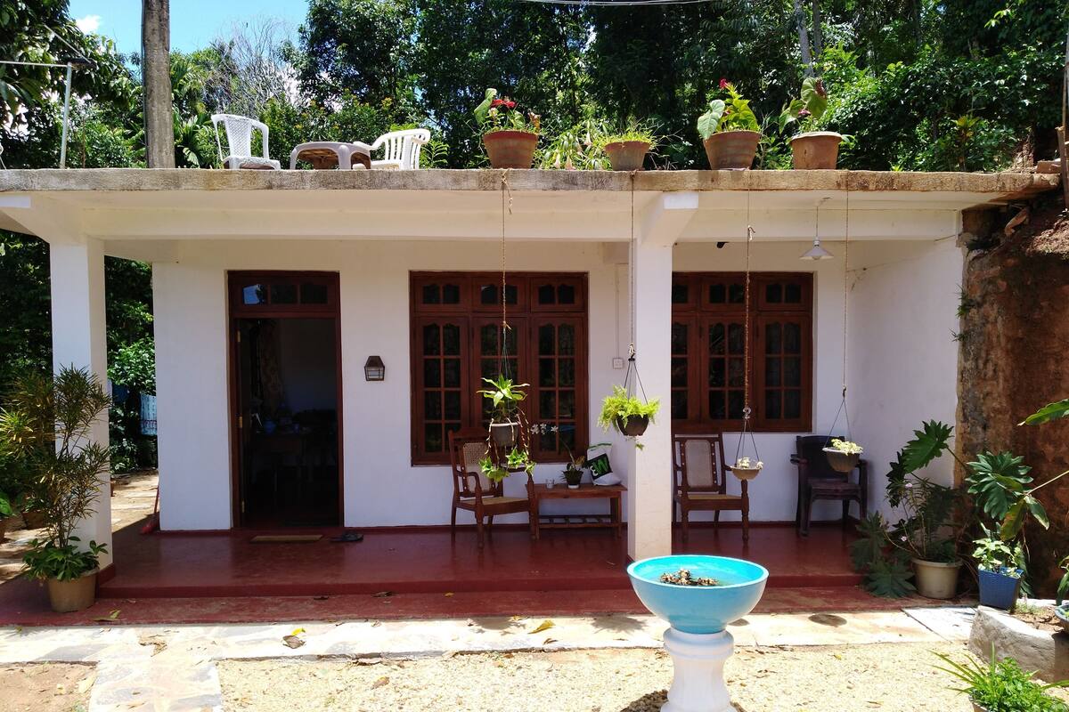 Premium Cottage | 1 bedroom, premium bedding, WiFi, bed sheets