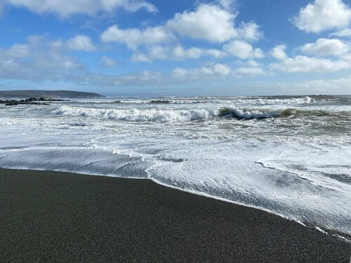 Edge of the Avalon Inn