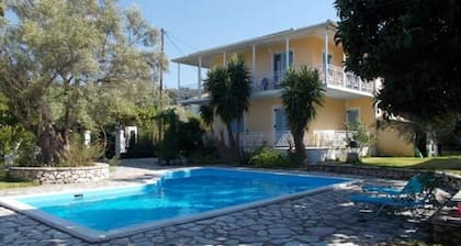 Iris Villa