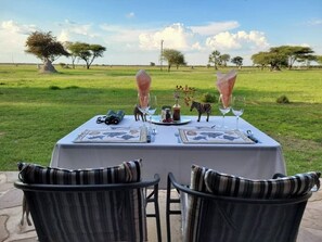 Breakfast, lunch and dinner served - Fiume Lodge CC, P O Box 20757, Windhoek (Grootfontein)