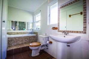 Bathroom - Atlantic Dream (Cape Town)