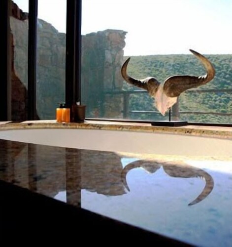 White Lion Lodge on the Sanbona Wildlife Reserve