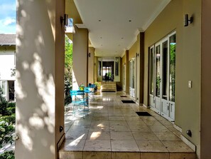 Lobby - Q on First (Johannesburg)