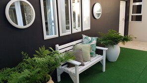 Porch - Q on First (Johannesburg)