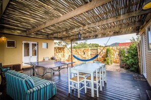 Terrace/patio - Gone to the Beach (Cape Town)