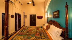 Family Duplex | 1 bedroom, premium bedding, laptop workspace, blackout curtains - Hotel Ghanerao Castle Ranakpur (Desuri)
