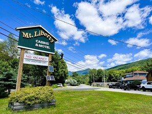 Exterior - Mt Liberty Cabins and Motel (Lincoln)