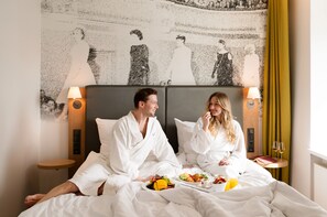 Zen Deluxe, Spa Bath | Coffres-forts dans les chambres, bureau, fer et planche à repasser