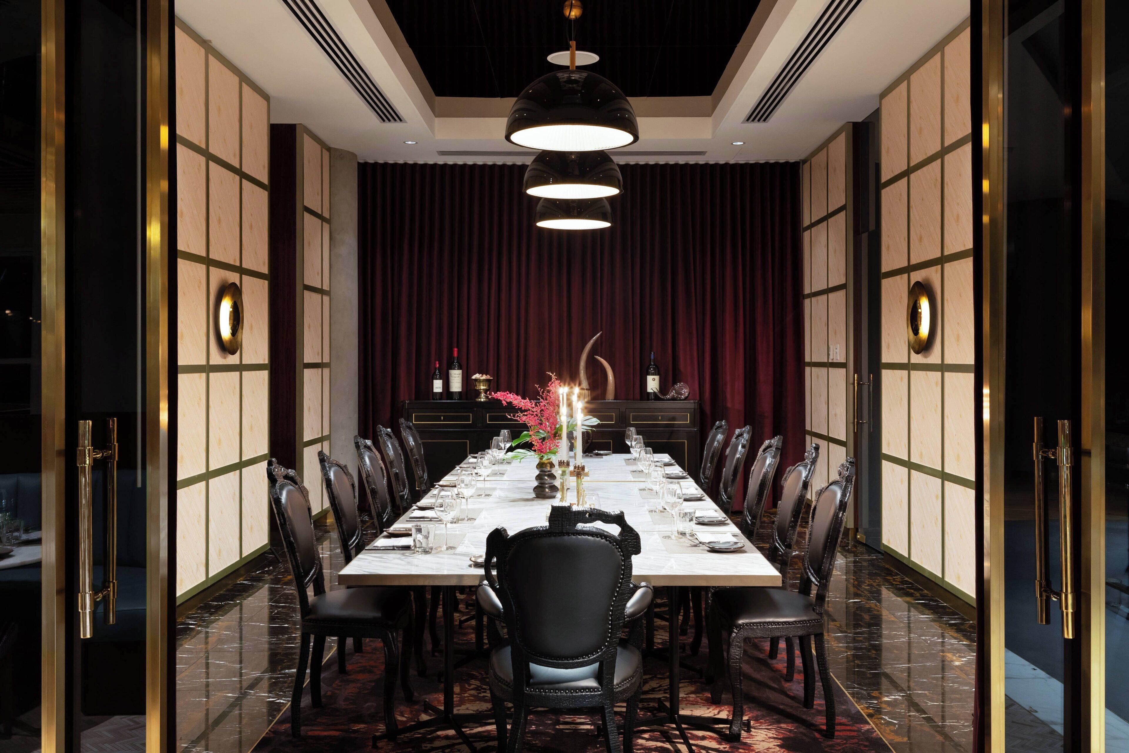 2 restaurants, breakfast, lunch, dinner served; local cuisine