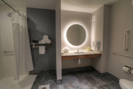 Fairfield Inn Suites by Marriott Gatlinburg Downtown - Image 28