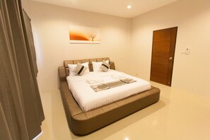 2 chambres, coffres-forts dans les chambres, rideaux occultants