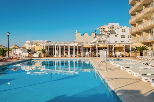 Reges Oceanfront Resort