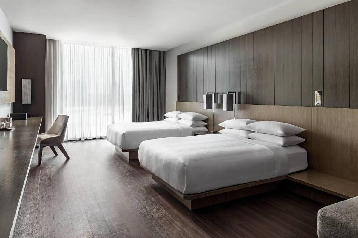 Coffres-forts dans les chambres, bureau