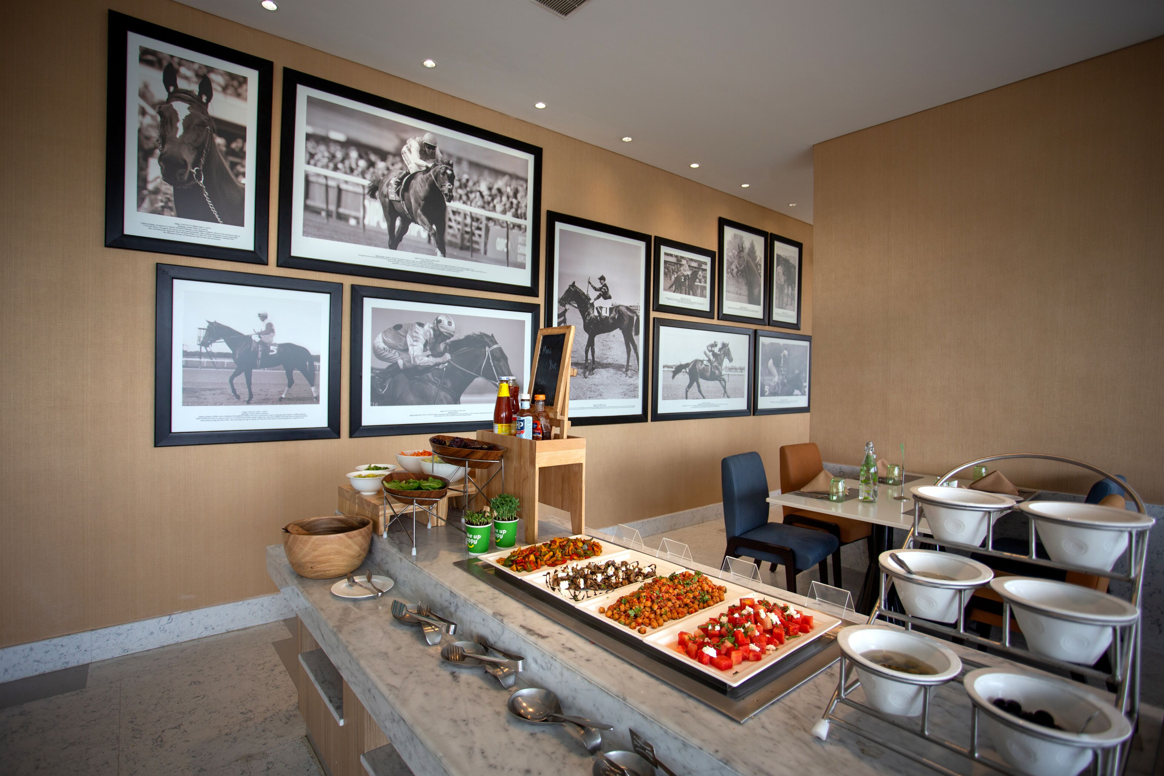 Daily buffet breakfast (INR 800 per person)