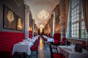 Frokostbuffé hver dag (EUR 23 per person)