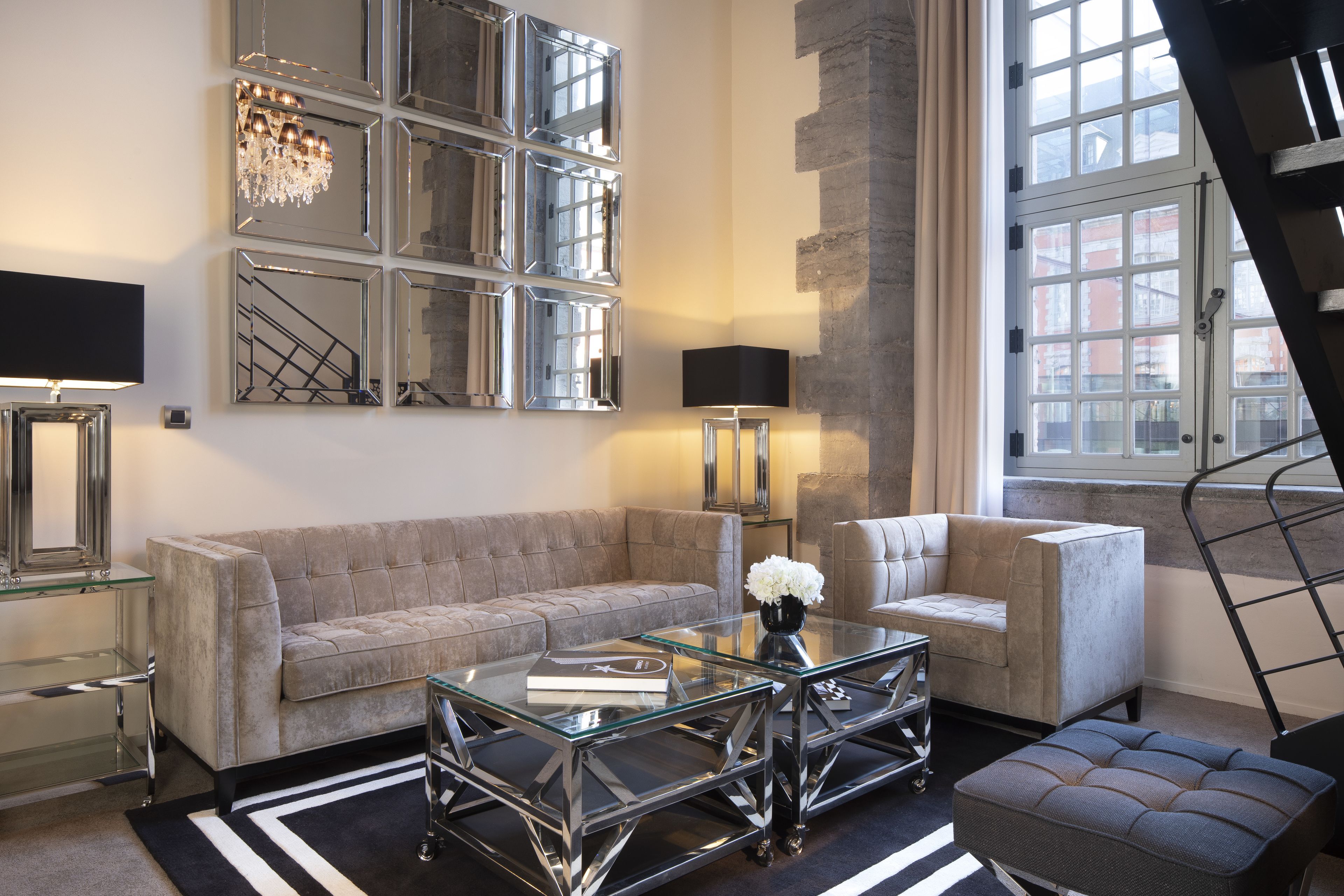 traditional suite (duplex) | premium bedding, minibar, in-room safe, desk