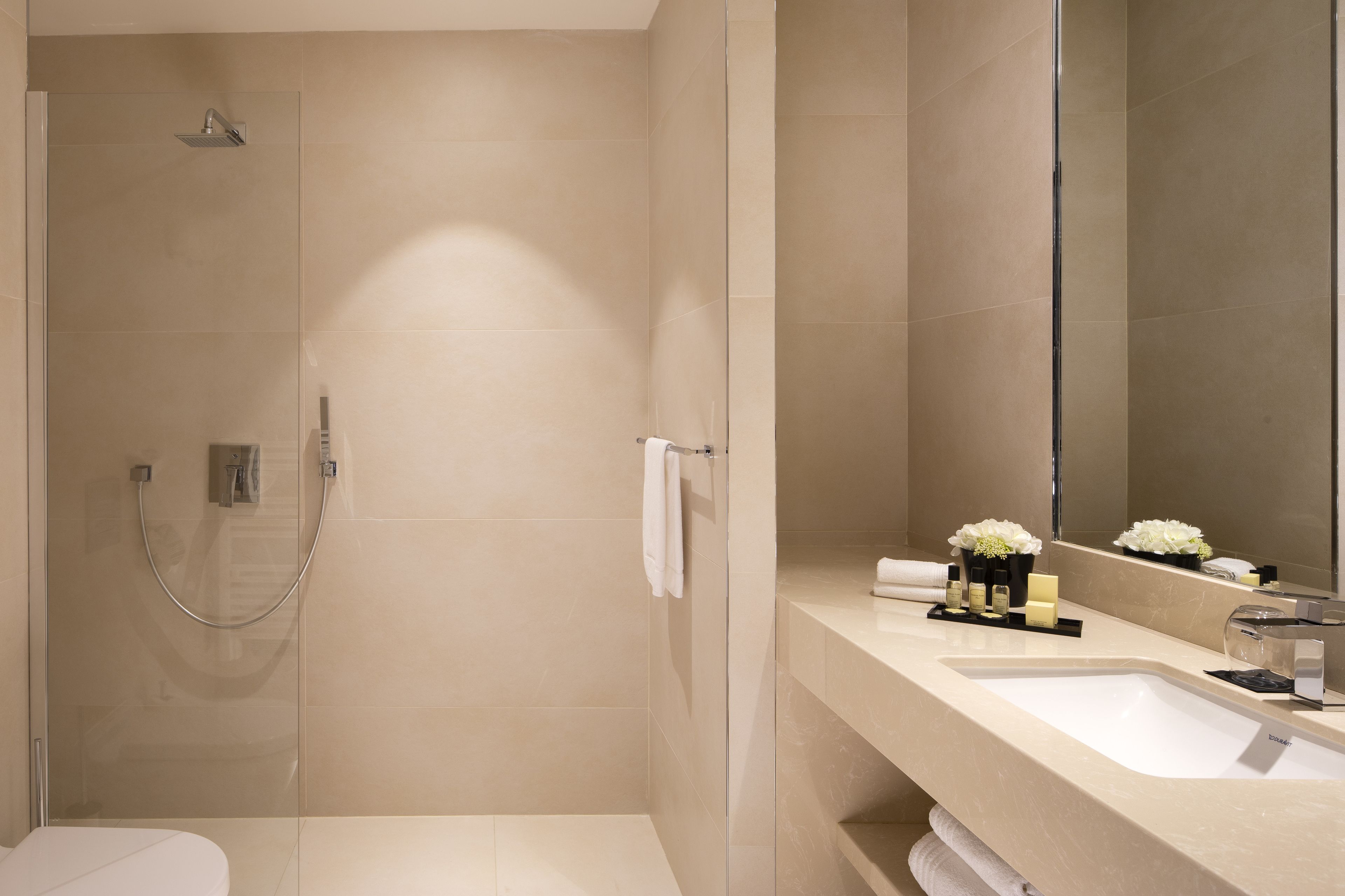 shower, free toiletries, hair dryer, slippers