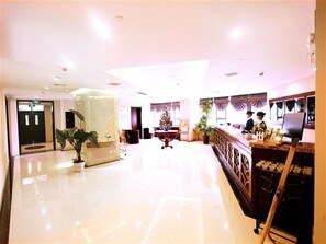 Lobby - Greentree Inn Anhui Wuhu Zhongshan Road Pedestrian (Wuhu)