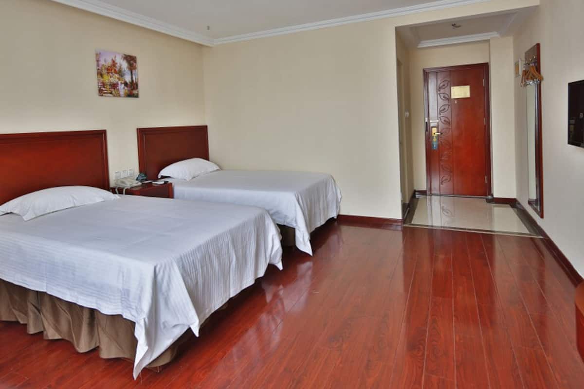 Family Room | Blackout drapes, iron/ironing board (on request), WiFi (free)