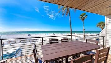Townhome, Multiple Beds, Beach View (Fanta-Sea 53) | Outdoor dining