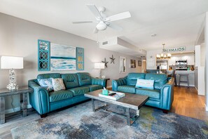 Townhome, Berbilang Katil, Ocean View (Fanta-Sea 55) | Ruang tamu | TV skrin rata 