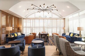 2 bars/lounges, rooftop bar, lobby lounge - SpringHill Suites by Marriott New Orleans Downtown/Canal Street (New Orleans)