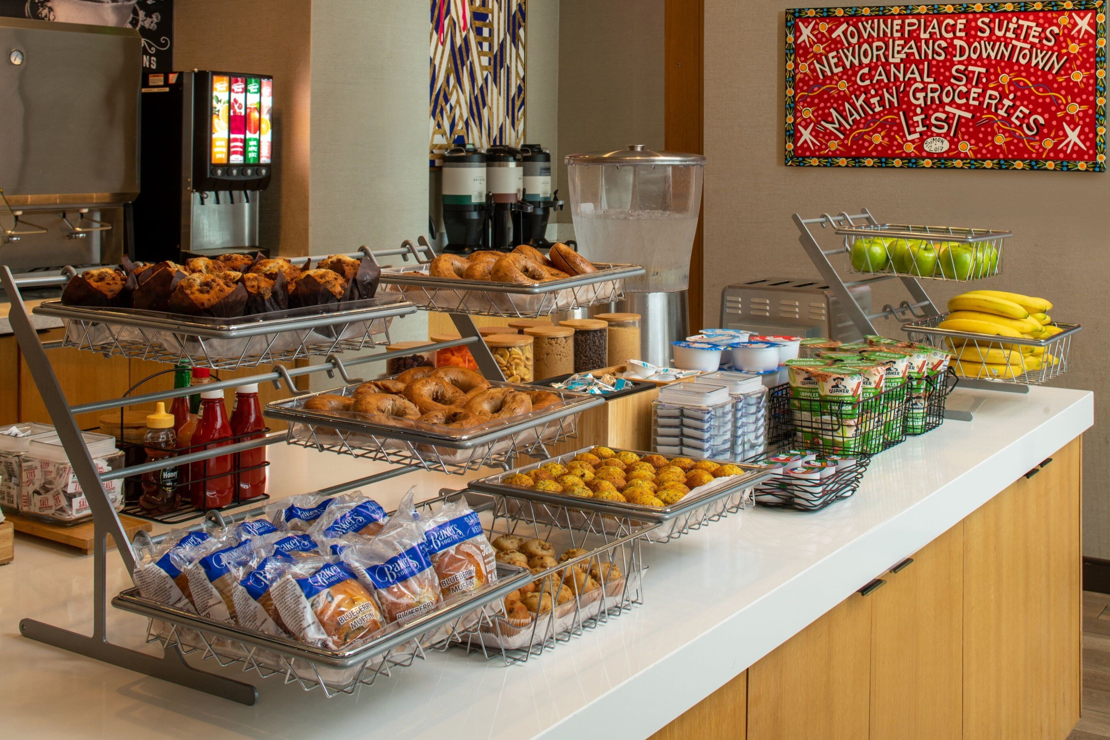 free daily continental breakfast