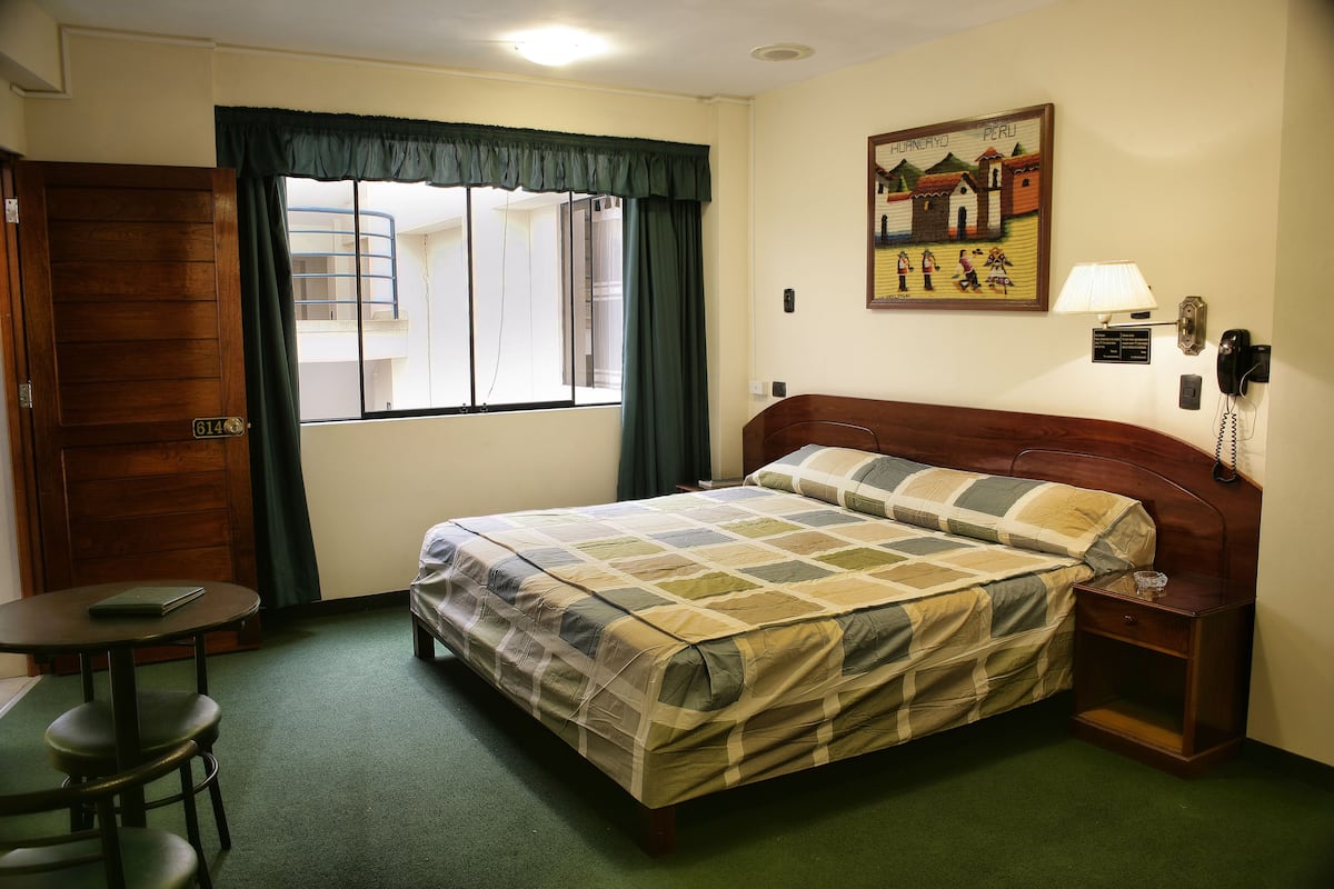 In-room safe, desk, rollaway beds (surcharge), WiFi (free)