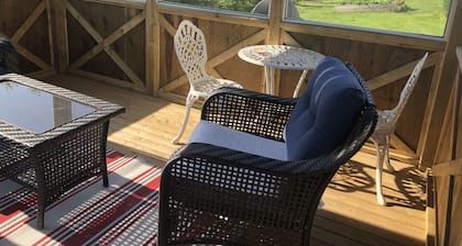 Bluewaters Retreat Bachelor Unit