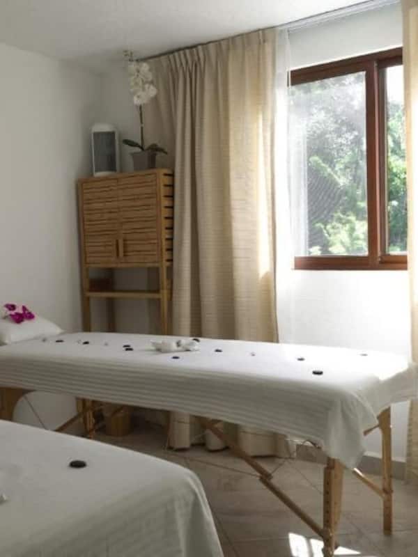 Sale per trattamenti di coppia, trattamenti per il corpo, aromaterapia