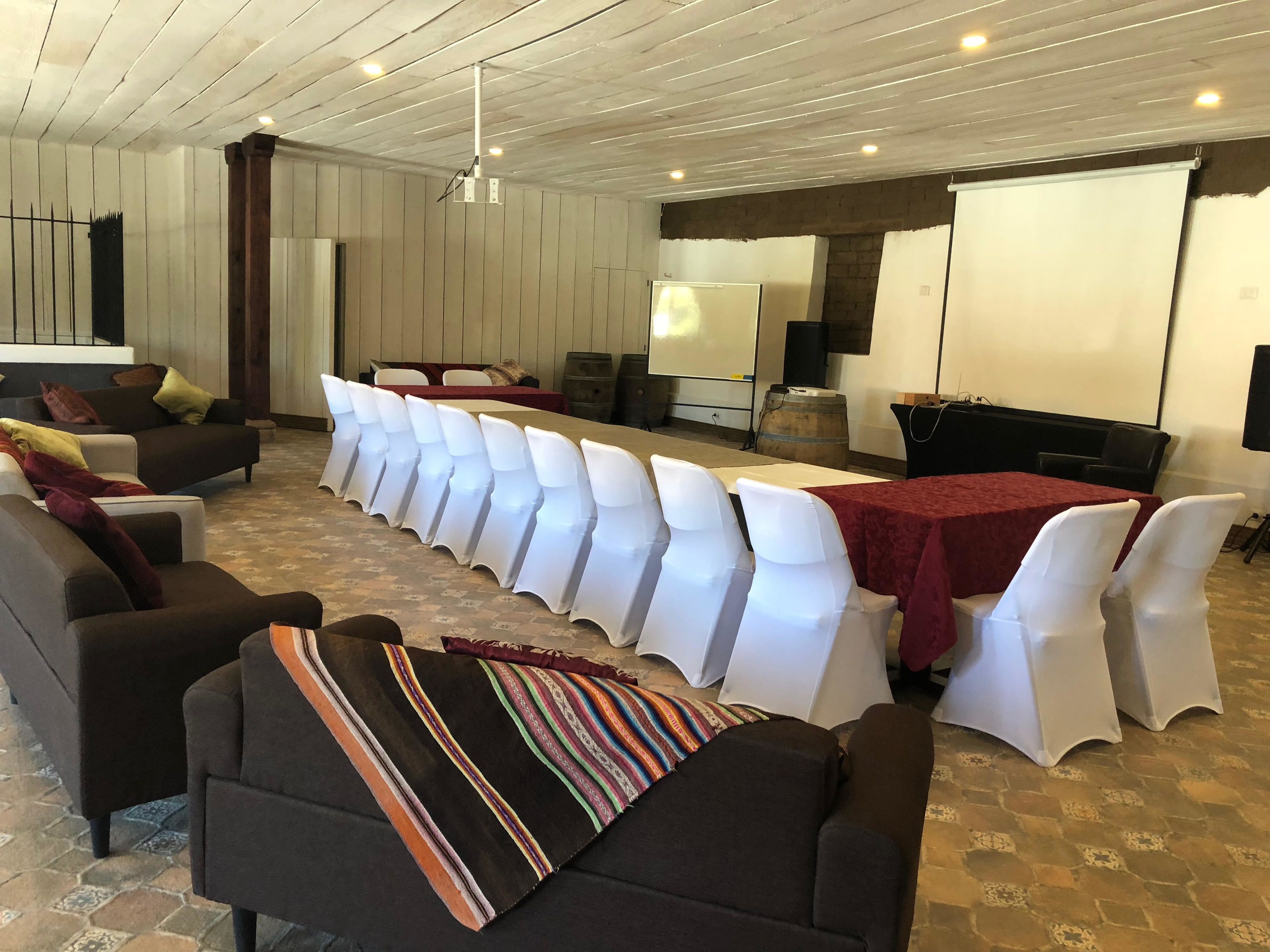 40-inch flat-screen tv with satellite channels, tv