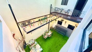 Dining - TAU Casa Reyes (Santo Domingo)