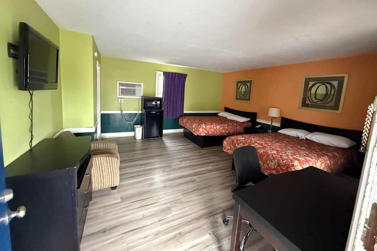 Chambre double, 2 lits doubles, rez-de-chaussée | Accès au Wi-Fi (inclus), literie fournie